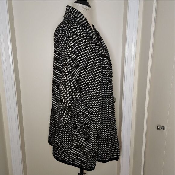 Vintage black & white cardigan - Picture 4 of 10